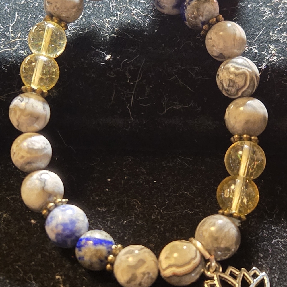 SLEEP APNEA CHAKRA BRACELET - Picture 2 of 7